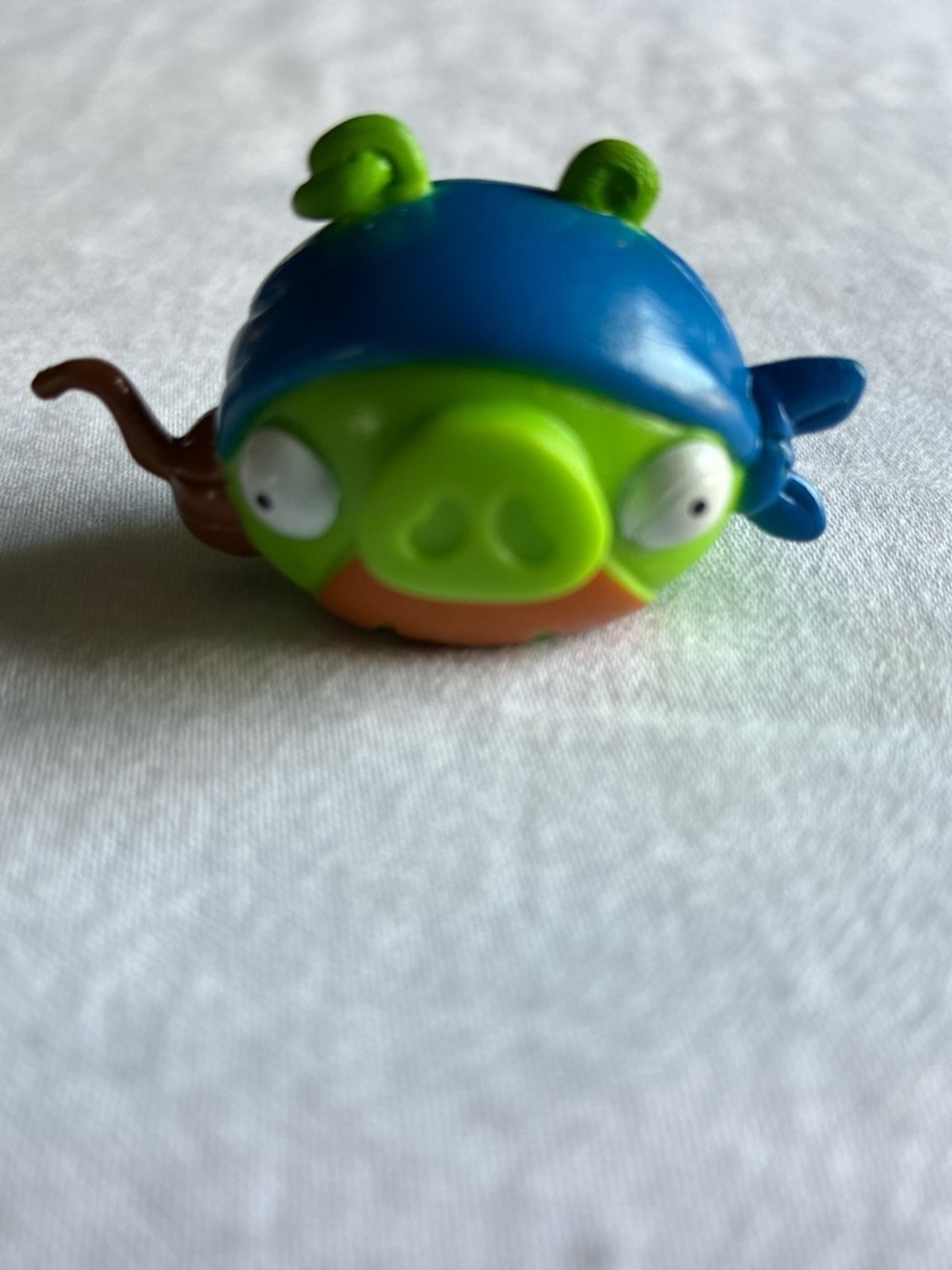 Angry Birds Blue Bandana Green Pig Collectible Figure